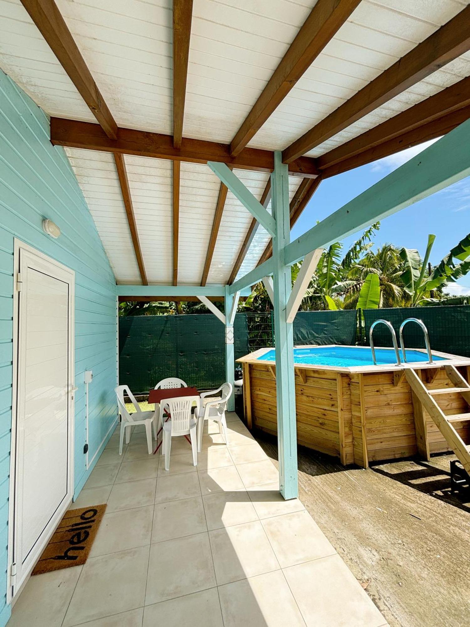 Bunghello Village Piscine & Spa Trois-Rivières Dış mekan fotoğraf