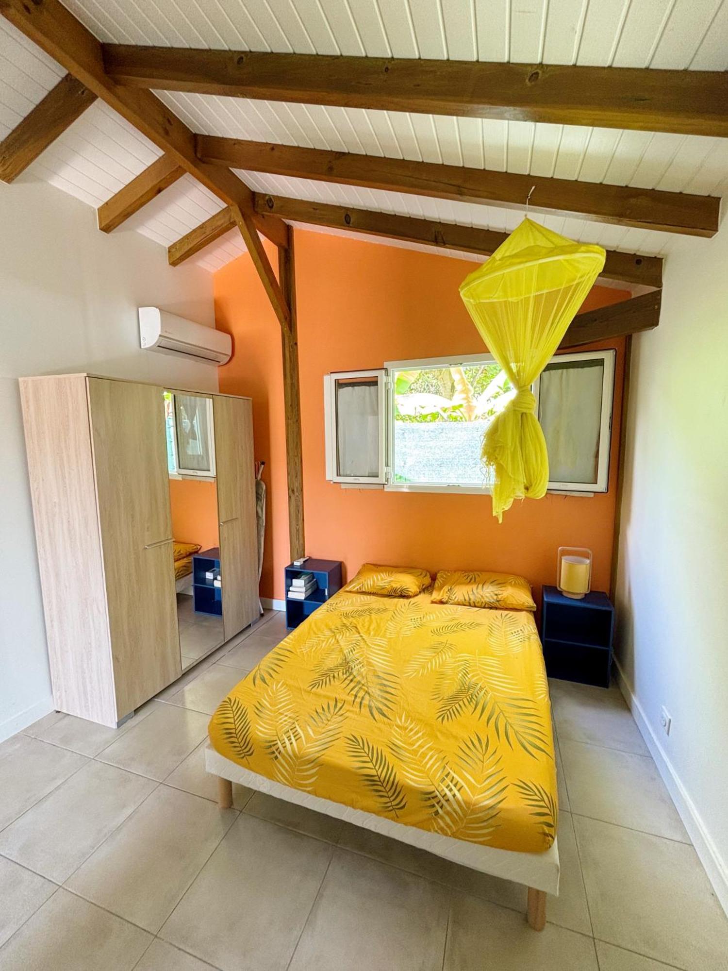 Bunghello Village Piscine & Spa Trois-Rivières Dış mekan fotoğraf